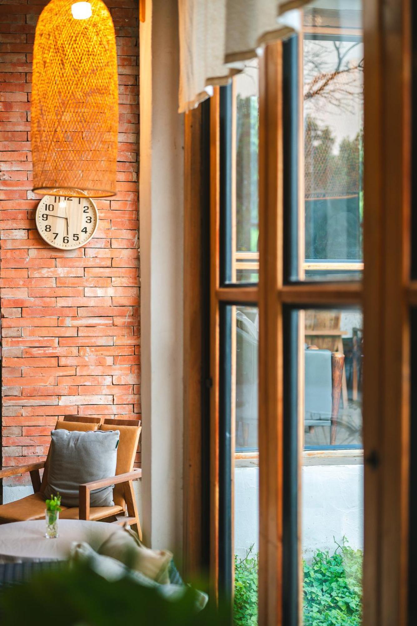 White Wall Riverfront Hotel Kamphaeng Phet Zewnętrze zdjęcie